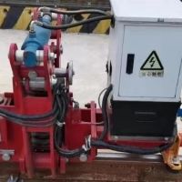 河南齊華起重專業(yè)生產銷售電動液壓夾軌器
