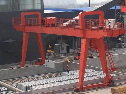營(yíng)口起重機(jī)大石橋市天力起重機(jī)門式、橋起重機(jī)專業(yè)生產(chǎn)安裝維修