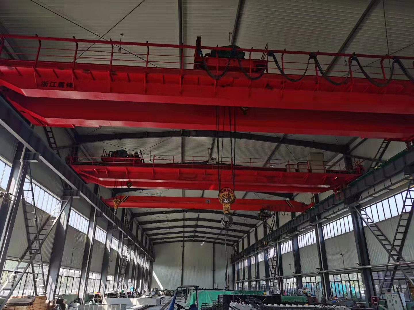 河北張家口起重機(jī)懷來天車-雙梁起重機(jī)-QD雙梁生產(chǎn)廠家直銷