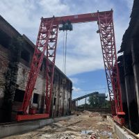 湖北省宜昌市五峰縣龍門吊，行吊，門式起重機