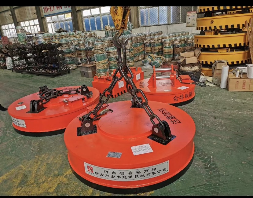 云南昆明起重機(jī)｜昆明行車｜昆明起重吊具電磁吸盤廠家訂做